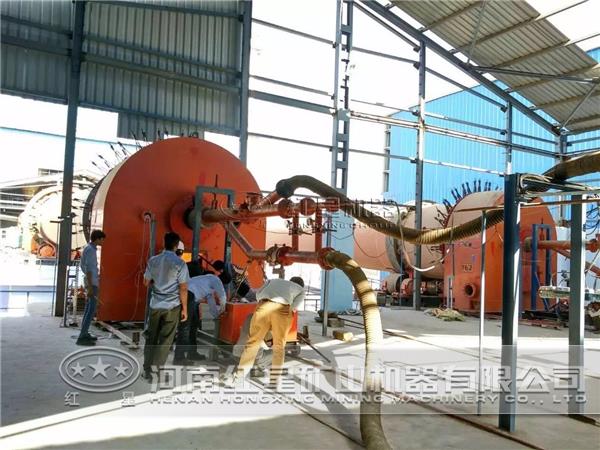 紅星年產(chǎn)10萬噸陶粒砂生產(chǎn)線印度安裝現(xiàn)場(chǎng)