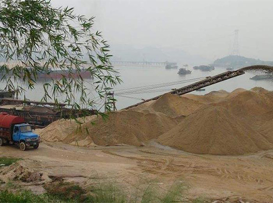 非法盜采河砂5000余方，涉案價(jià)值500萬(wàn)！湖北一盜采河砂團(tuán)伙被抓