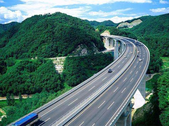 砂石利好 | 2022年3省新改建公路近2.5萬(wàn)里，機(jī)制砂生產(chǎn)要注意這2點(diǎn) 