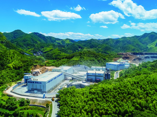 全球最大機(jī)制砂生產(chǎn)線成功封頂！湖北省砂石資源迎來(lái)利好消息