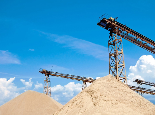 人工VS天然，機(jī)制砂為何不遜于天然砂？