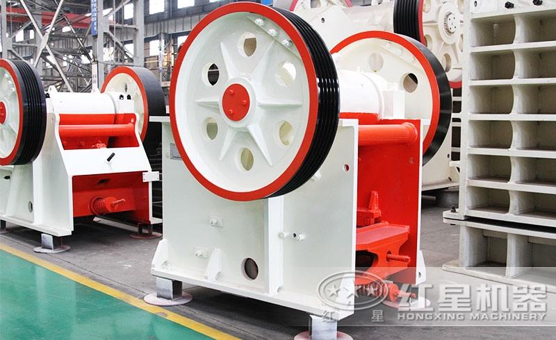 一小時(shí)200噸的石子破碎機(jī)多少錢(qián)？