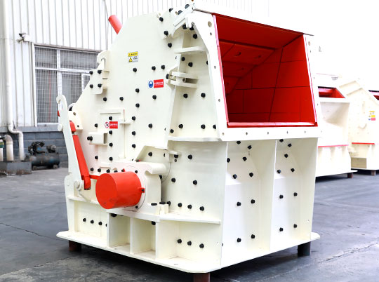 紅星破碎機(jī)品質(zhì)取勝，彰顯戰(zhàn)狼精神為國(guó)爭(zhēng)光